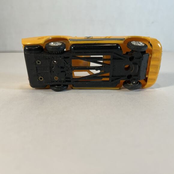 1960s Ideal Motorific Ferrari #9 Battery Operated Car w/ Original Display Case - Picture 14 of 16